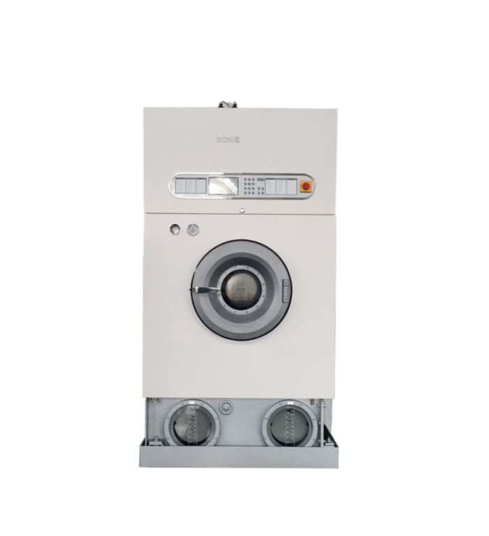 BÖWE iLine dry cleaning machine in the compact SlimLine cabinet