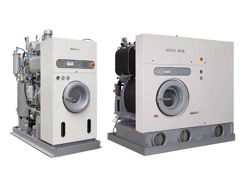 BÖWE PremiumLine dry cleaning machine, front view, with the loading door and the control panel